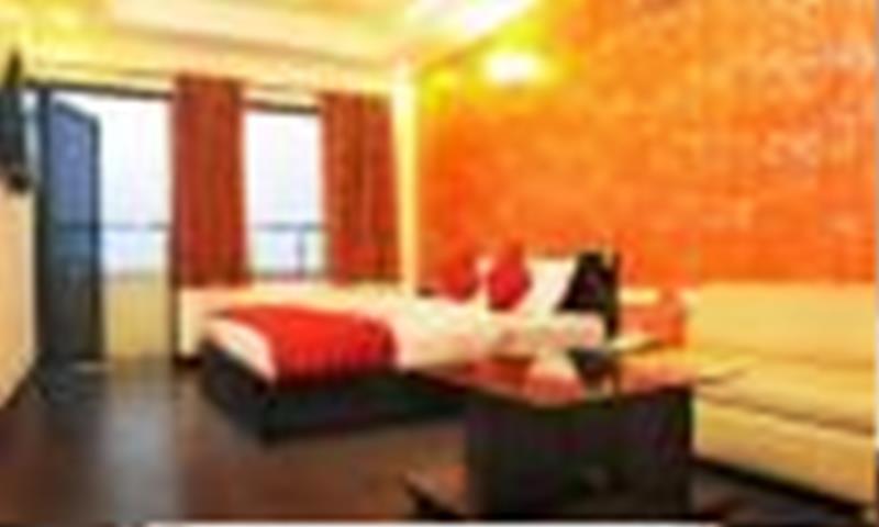 Airport Hotel Daya Capitol Нью-Дели Экстерьер фото